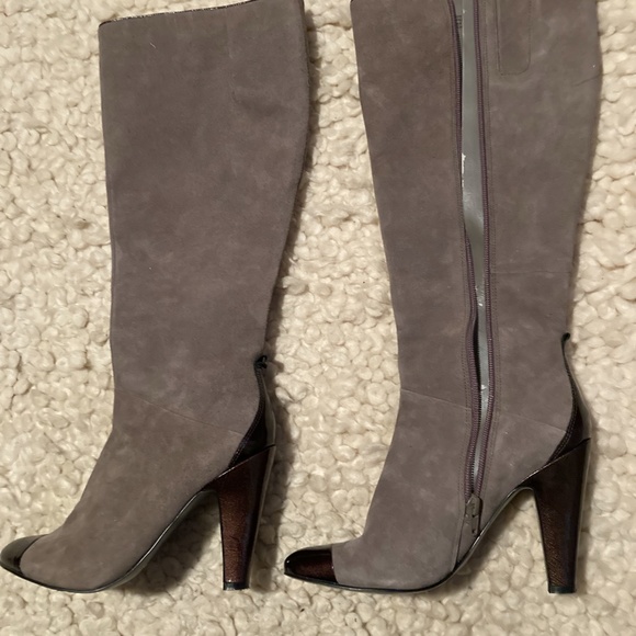 Nine West Suede Taupe High Heel 19" boot - Picture 2 of 9